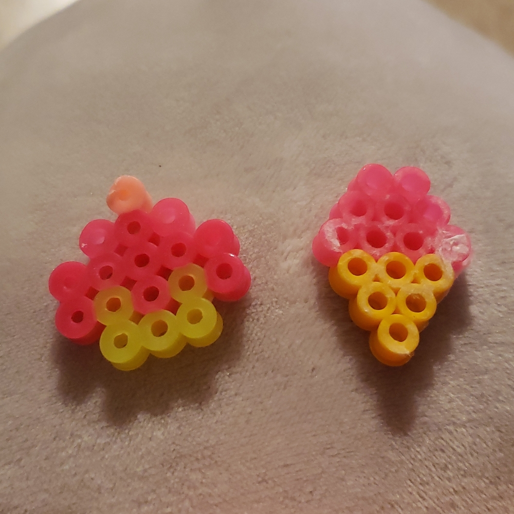Cupcake and snow cane